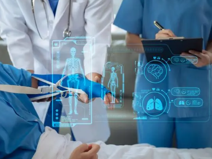 赋能医患关系：智慧医疗中的互联网医院小程序开发实践